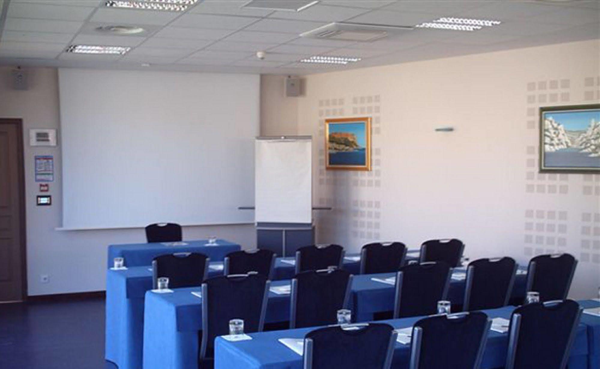 Best Western Gemenos Villa Florette Екстер'єр фото
